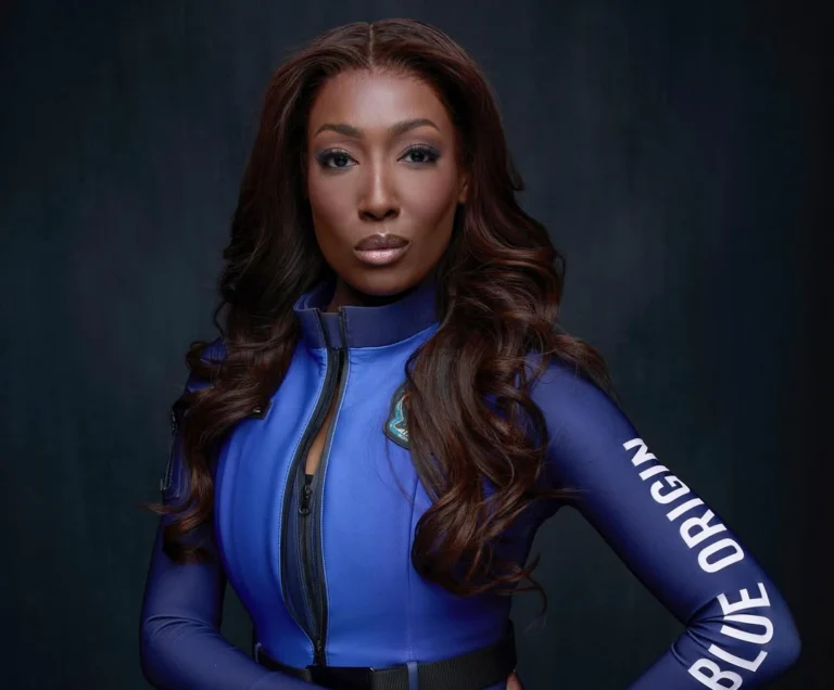 Aisha Bowe