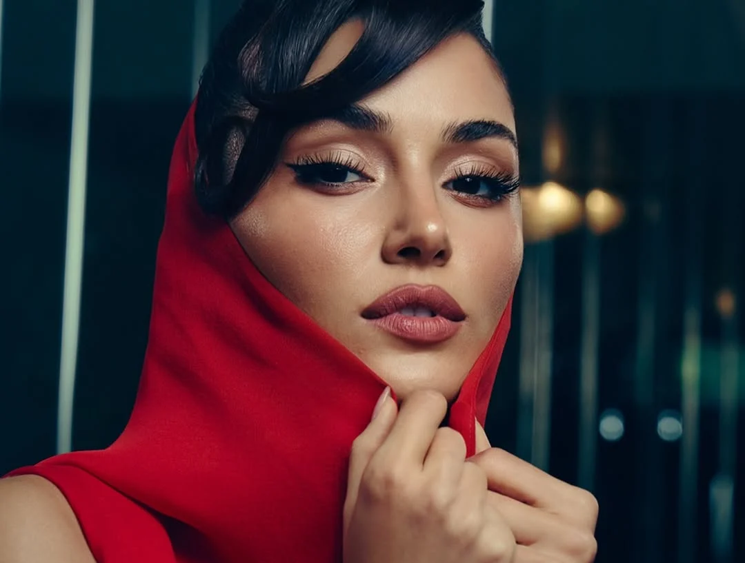 Hande Erçel Bridging Tradition and Modernity in Turkish Culture
