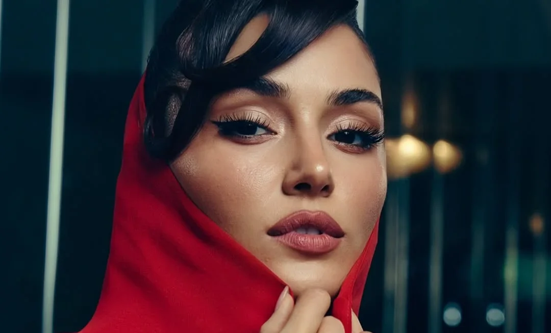 Hande Erçel Bridging Tradition and Modernity in Turkish Culture