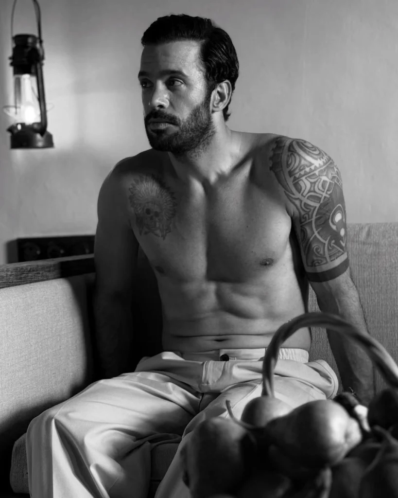 Barış Arduç The Charismatic Actor Bridging Screen and Life 1 Baris arduc 2 1