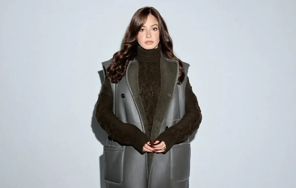 Mapping the Cultural Gravity of Yusra Mardini, The Indelible Current 8 Yusra Mardini