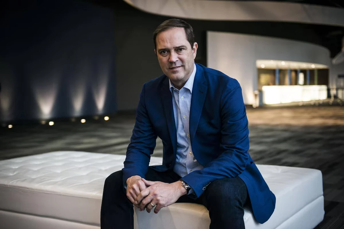 Chuck Robbins, The Engineer Of The Intelligence Era