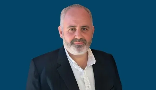 Justin Pike, Redefining Payment Infrastructure Through Software-Led Innovation 1 Justin Pike