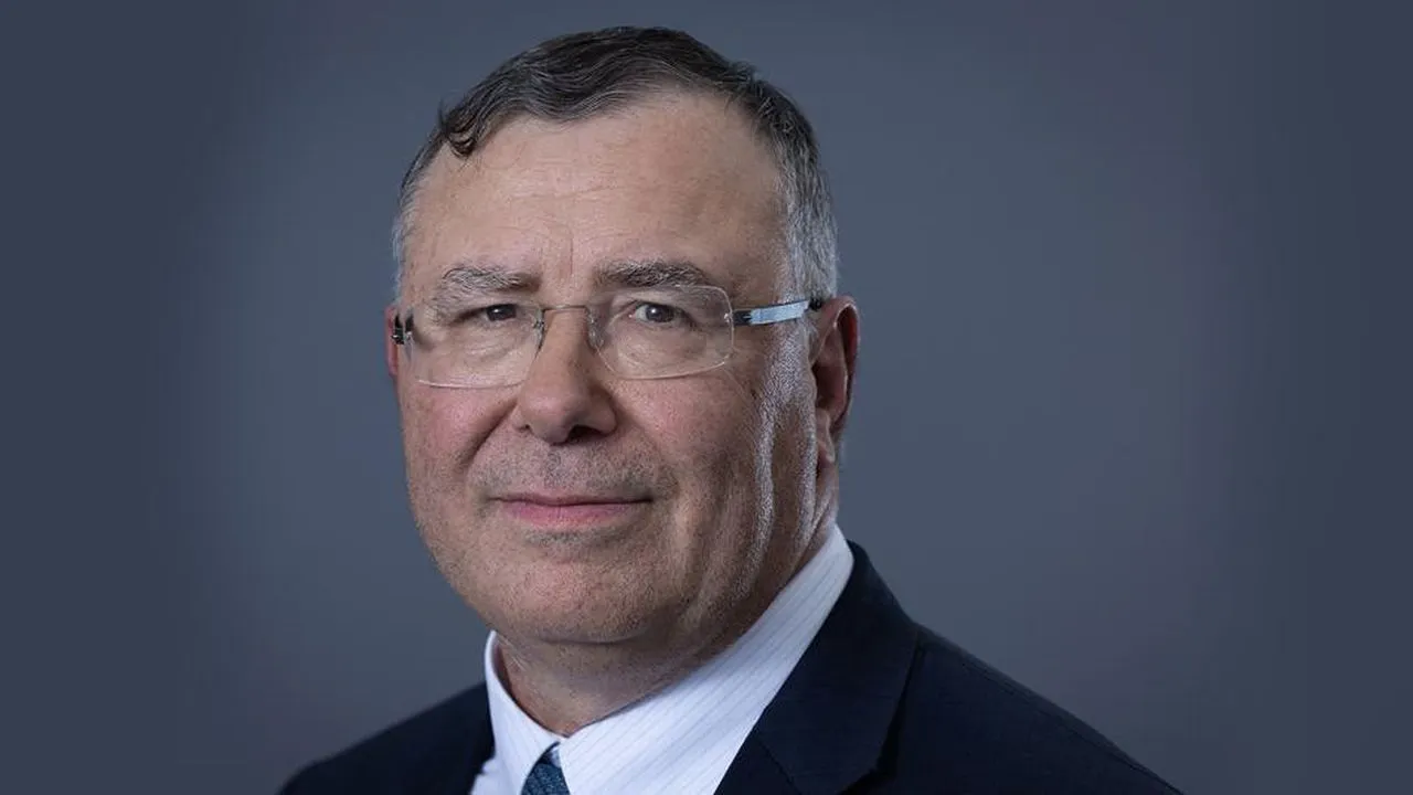 Patrick Pouyanné, The Executive Rewriting the Identity of a Modern Energy Giant 6 Patrick Pouyanné, The Executive Rewriting the Identity of a Modern Energy Giant