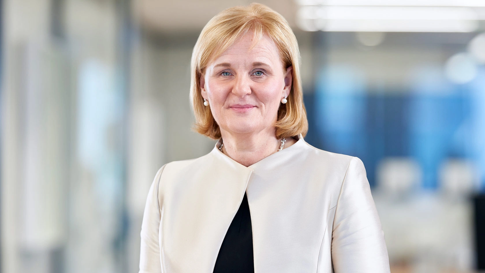 Amanda Blanc, The Steely Reformer Who Rewired a British Insurance Giant for a Leaner, Louder Century 4 Amanda Blanc, The Steely Reformer Who Rewired a British Insurance Giant for a Leaner, Louder Century
