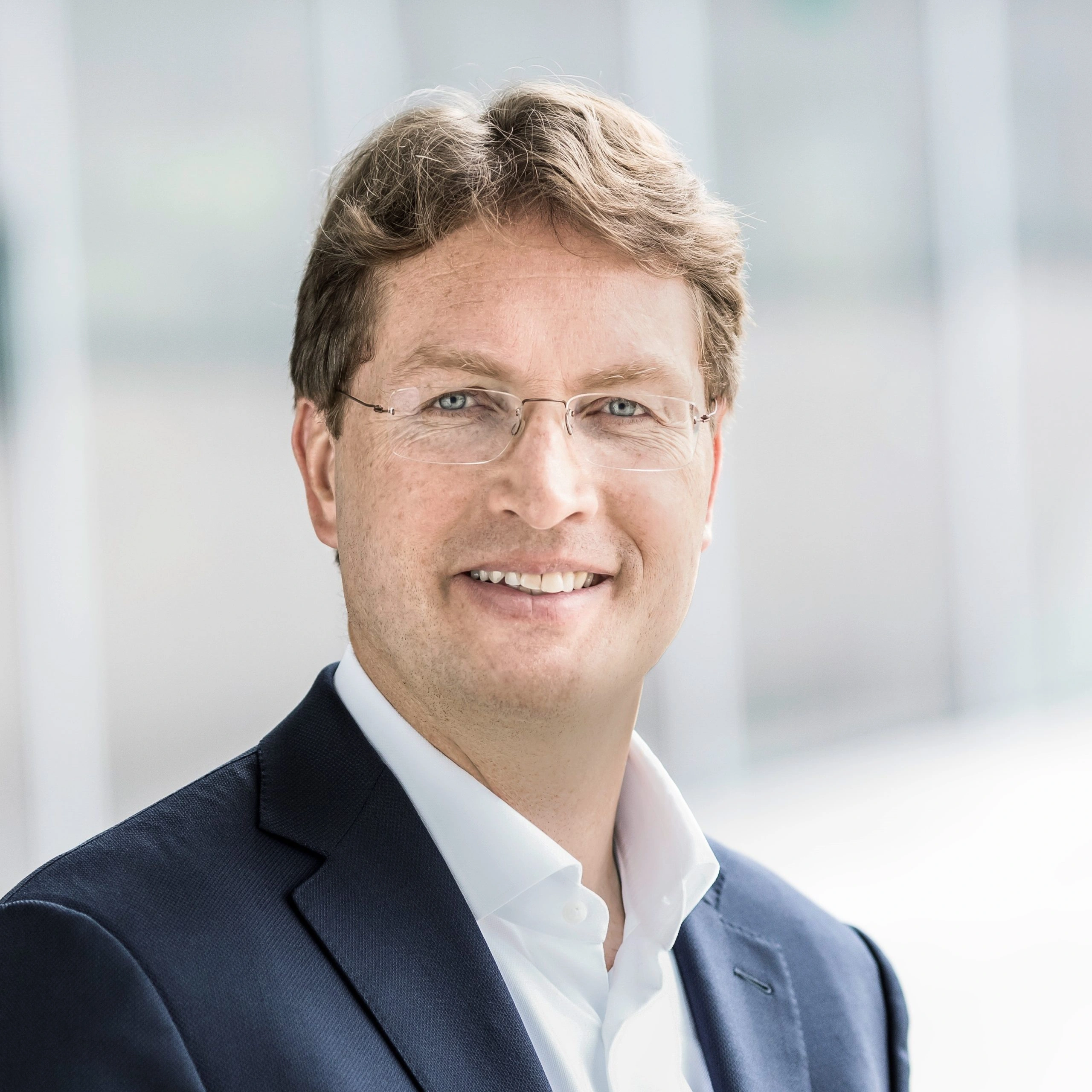 World 183 Ola Källenius, The Luxury Strategist Redefining Premium Mobility in a Changing Automotive World