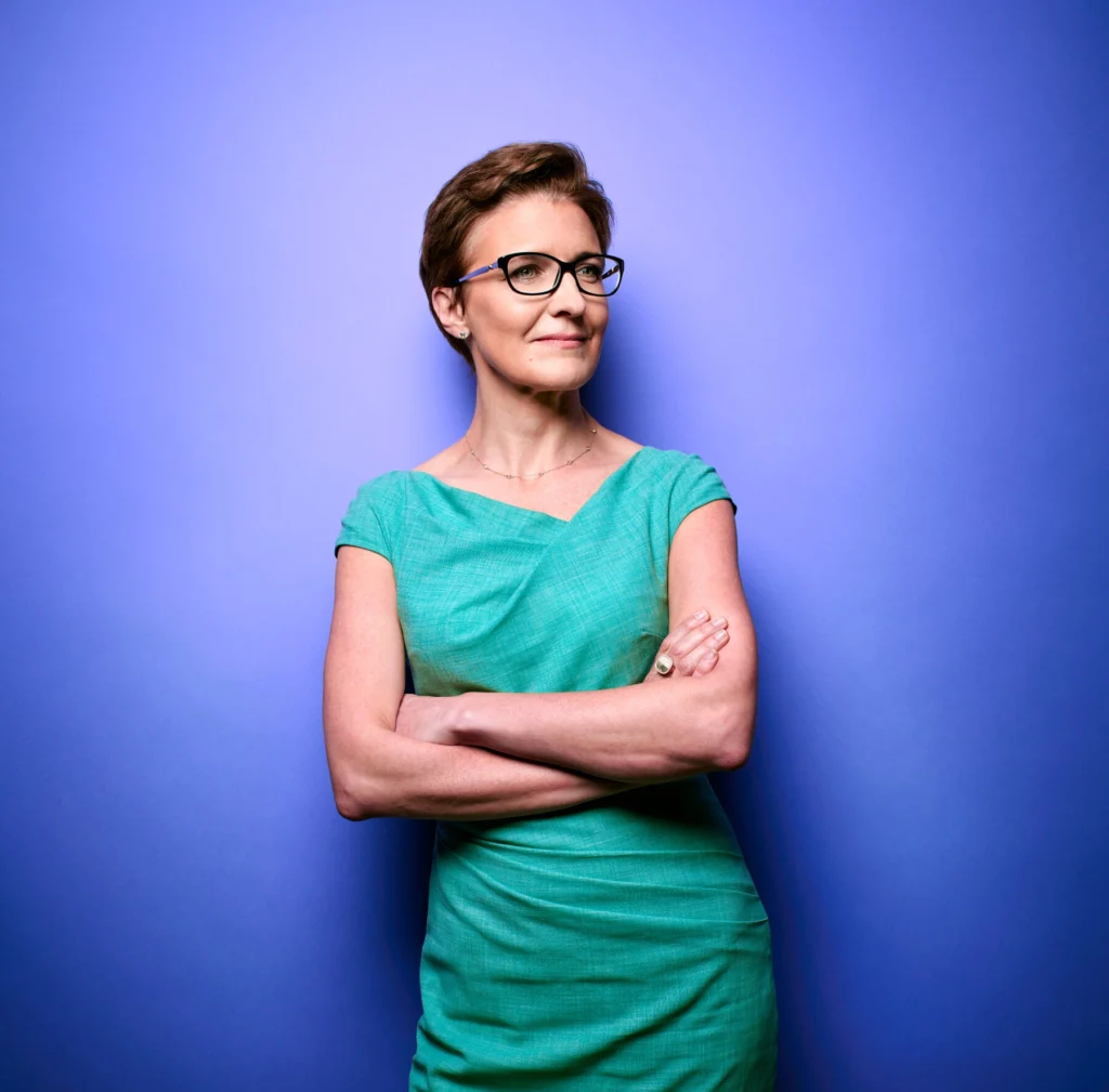 Jane Fraser, The Vanguard Transforming a Global Banking Icon 3 Jane Fraser