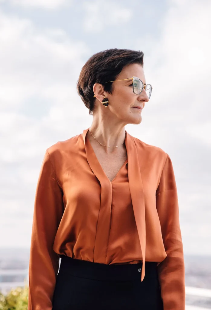 Jane Fraser, The Vanguard Transforming a Global Banking Icon 2 Jane Fraser